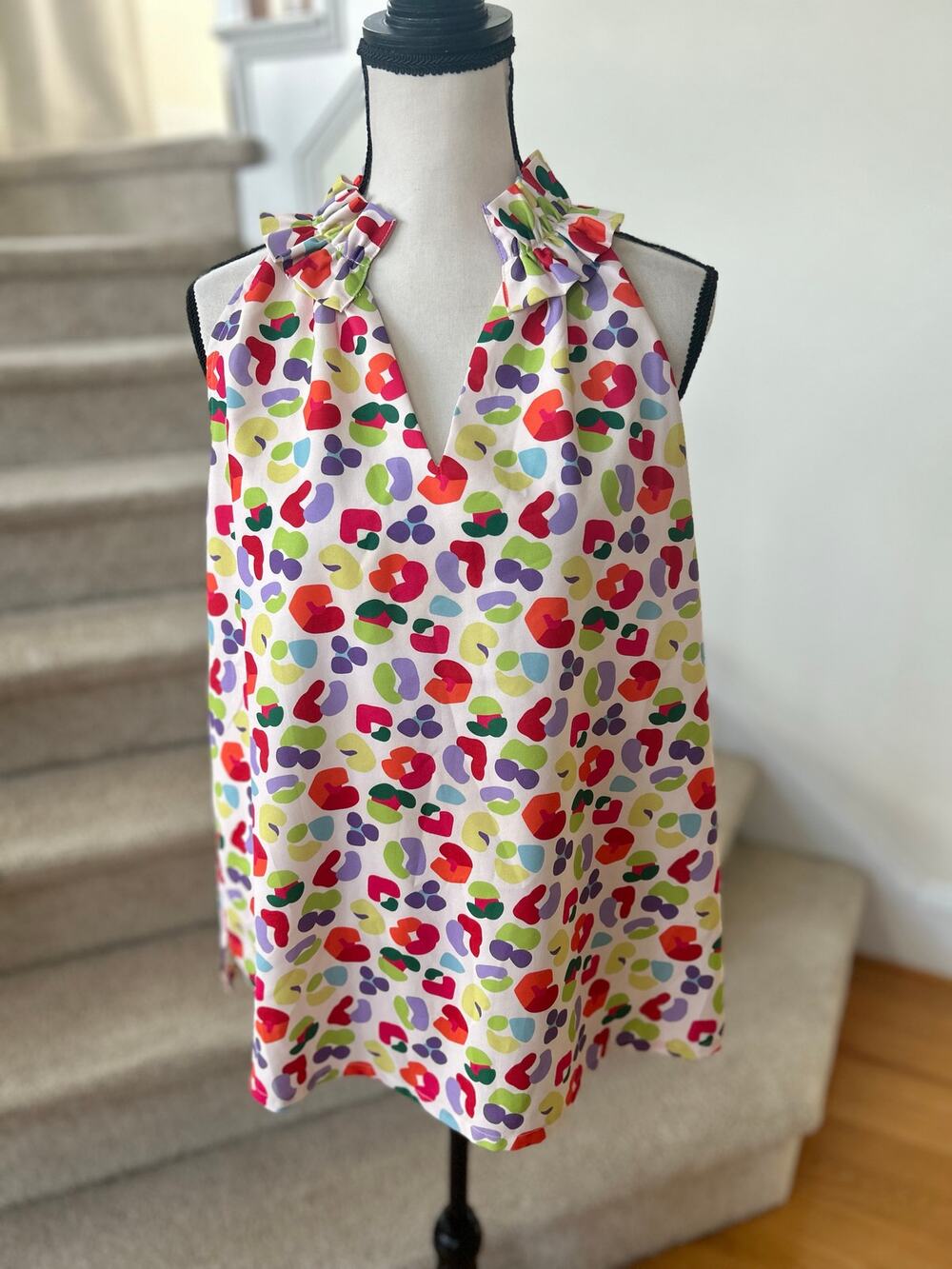 SSYS Multicolor White Red Green Rainbow Leopard Print Ruffle Tank